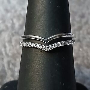 925 Sterling Silver V-Stacked Ring Set with Clear Stones - Silver